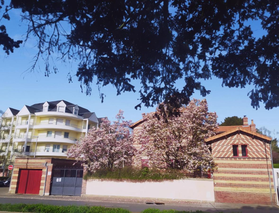 L'Echappee Belle Bed and Breakfast Chartres Exteriör bild