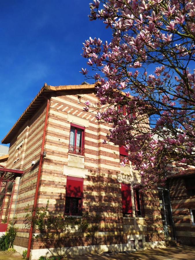 L'Echappee Belle Bed and Breakfast Chartres Exteriör bild